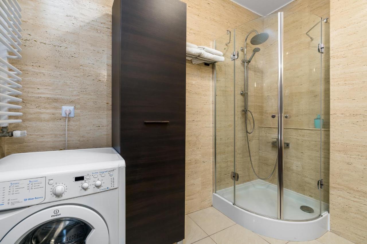 Sleepway Apartments - Garbary 95-112A Poznań Esterno foto